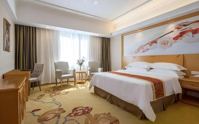 Vienna International Hotel Shenzhen Bantian Jihua Road Shangxue