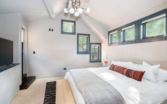 Town Jewel by Exceptional Stays