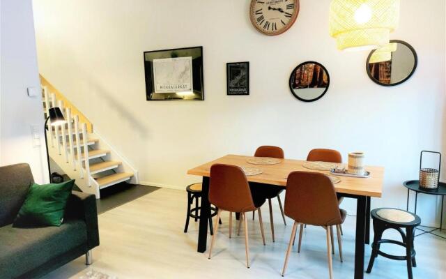 SkyVillas Apartments