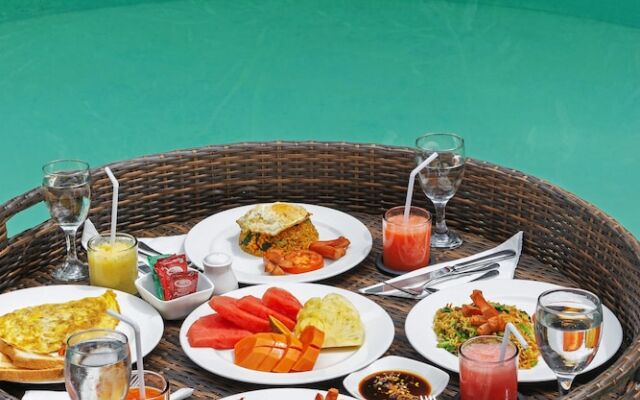 Villa Alice Dua by Villa Finder