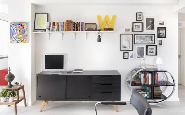 Prime Apartments White and Yellow