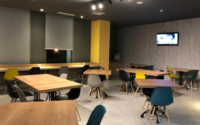 ibis budget Surabaya Diponegoro