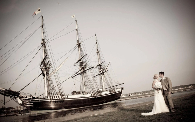 Salem Waterfront Hotel & Suites