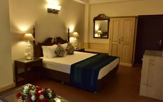 Adb Rooms The Oak Tree House