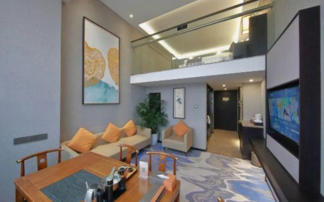 Rezen Dong Hotel (Xi'an Bell Tower Provincial Government Store)