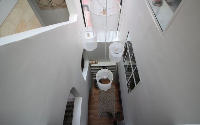 L’Escapade Bordelaise - côté Hôtel de Ville