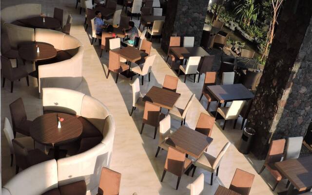 Ascent Premiere Hotel and Convention