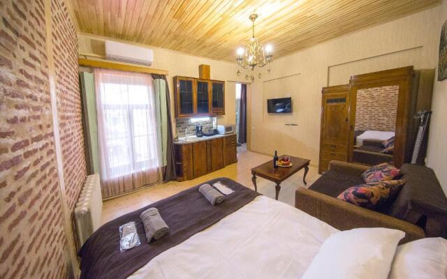 Room 19