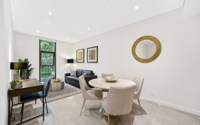 Luxury Experience in Prime Location