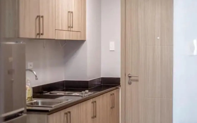 USP Suites at Shore Residences