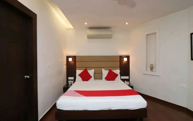 Hotel Relax Inn by OYO