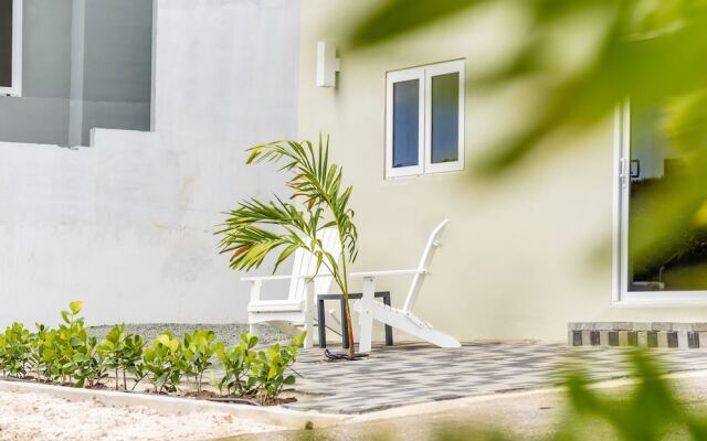 Modern 3-bed Apartment in Papaya Resort Curacao
