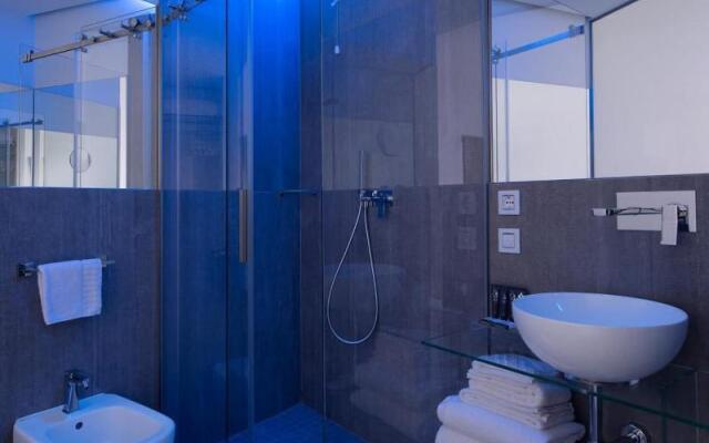 AHD Rooms