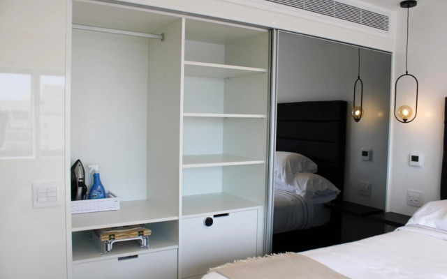 Sampa House