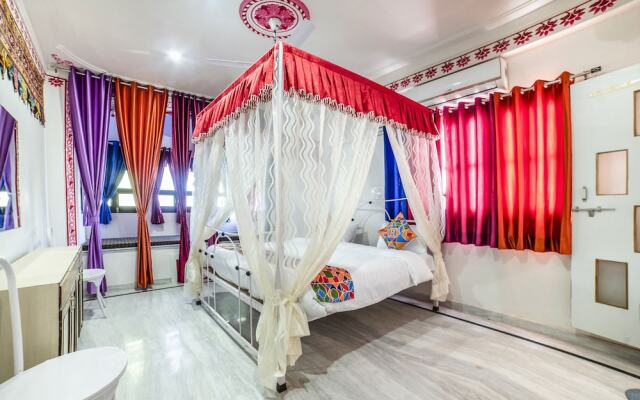 FabHotel White House