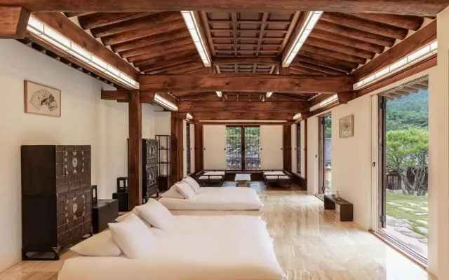 Rakkojae Hahoe Hanok Hotel