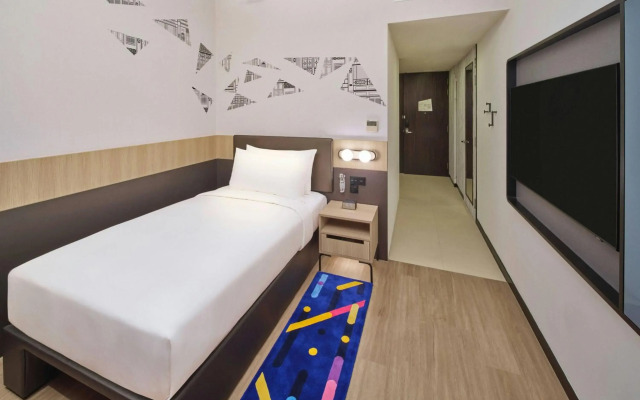 Aloft Singapore Novena