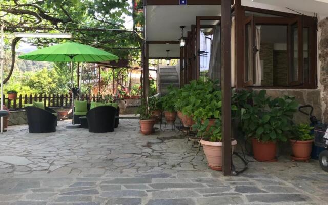 Giannoullas Luxury2Bedroom House in Kalopanagiotis