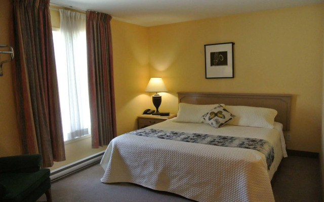orcaSound Hotel