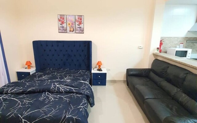 Lovely Furnished Studio With Pool