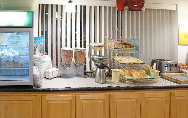 Quality Inn Near Fort Hunter Liggett