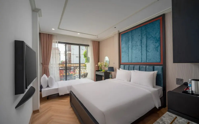 Calile Hotel - Hanoi Train Street, 51A/38A Tran Phu, Ba Dinh, Hanoi – Guest Rooms – Hanoi