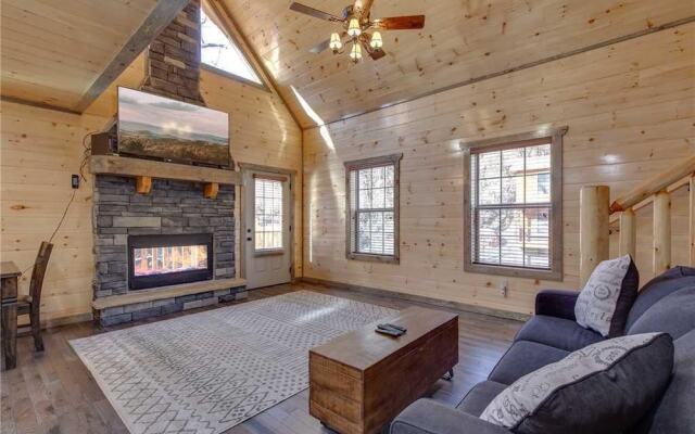Mirror Pond - Four Bedroom Cabin