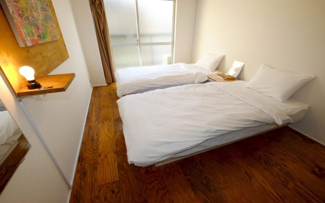 Scalene Hostel – Guest Rooms – Osaka