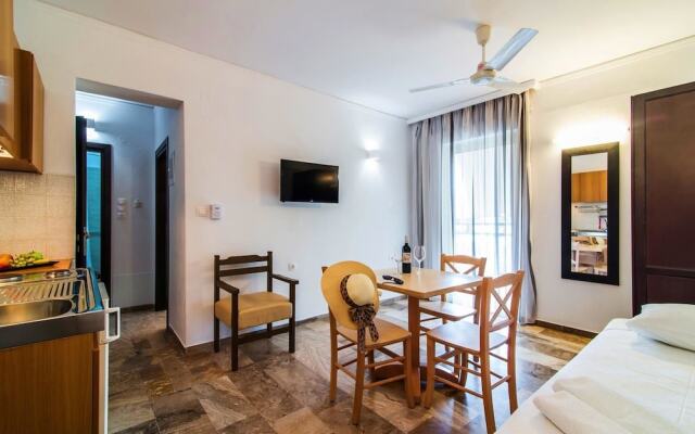 Polydoros Hotel Apartments