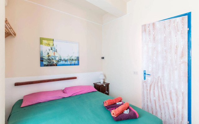 Plaza Beach Hostel