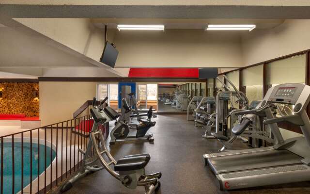 Ramada Plaza by Wyndham Regina Downtown