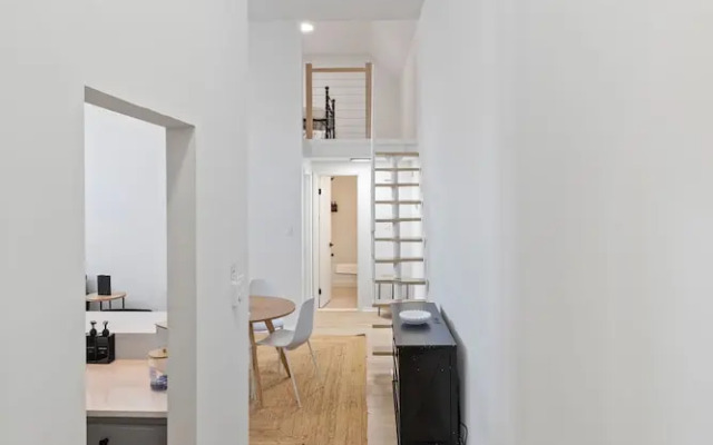 The Gallery Unit 301