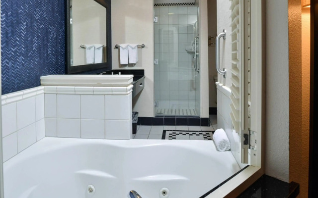 Fairfield Inn & Suites Santa Cruz - Capitola