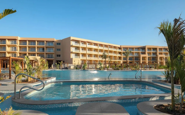 JAZ Elite Asteria Hotel