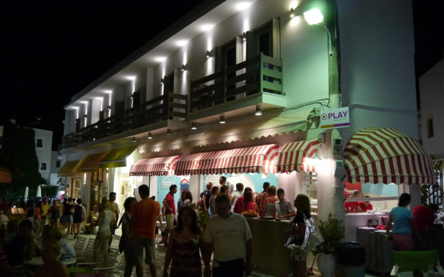 Xenia Hotel