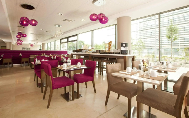 Residhome Paris Issy-les-Moulineaux