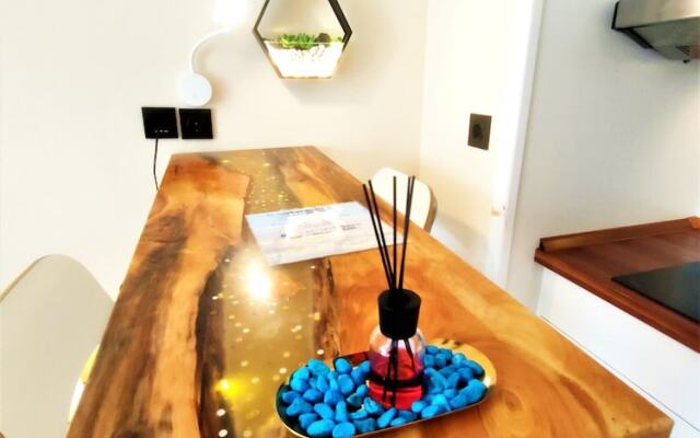 Apartment in 4 star Hotel 24h