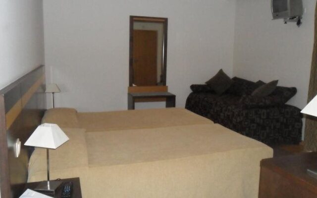 Hotel Santo Condestavel
