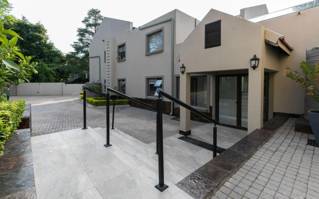 African Penguin Guesthouse & Conference
