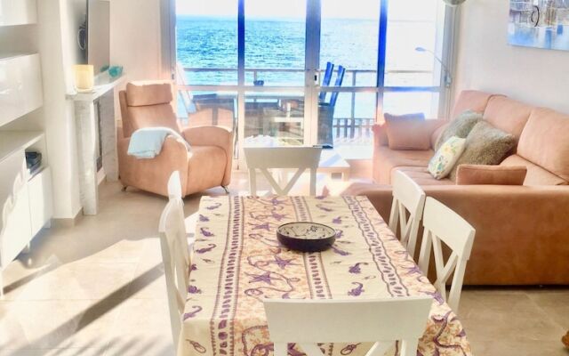 3Br Fuengirola Promenade First Line Beach Apartment With Panoramic Sea Views