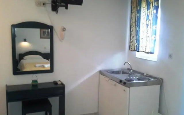 Lena's Guest House