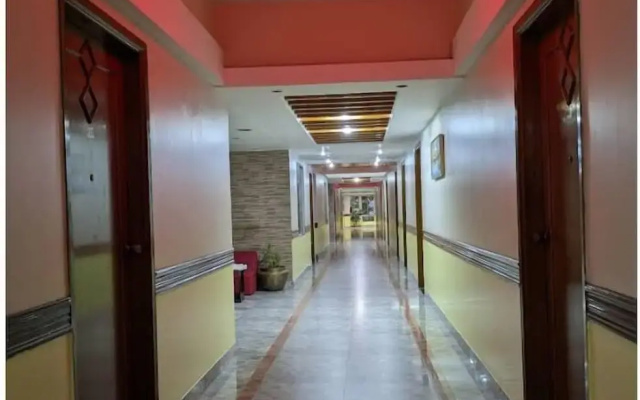 Red Roof Inn Hotel and RestaurantComilla
