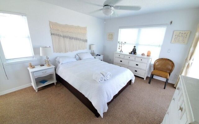 Mermaid House - Upper