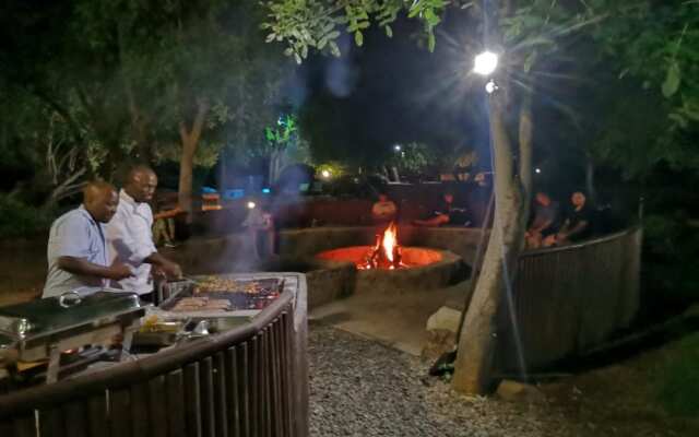 Boulders Safari Lodge