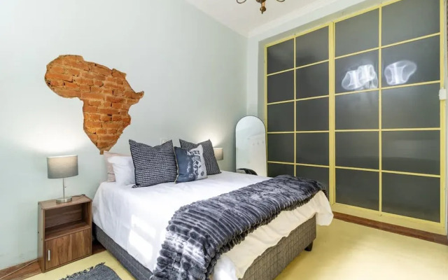 Funky Pet Friendly 2-bedroom Escape Bo-kaap