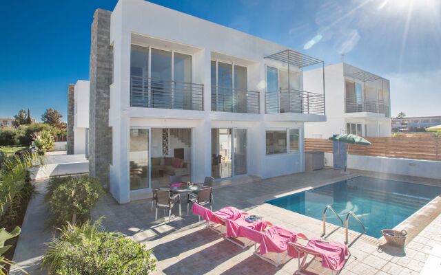 Protaras Pearl Villa Pe16