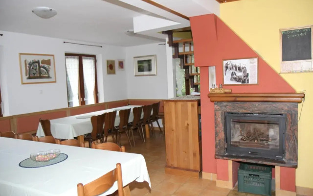 Vineyard Cottage Vrbek