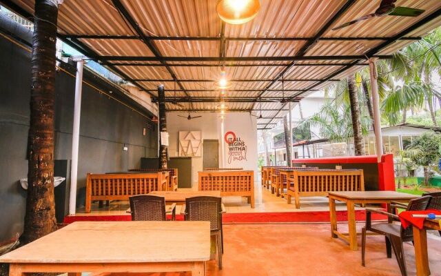 Oyo Flagship 267 Morjim Grand Inn