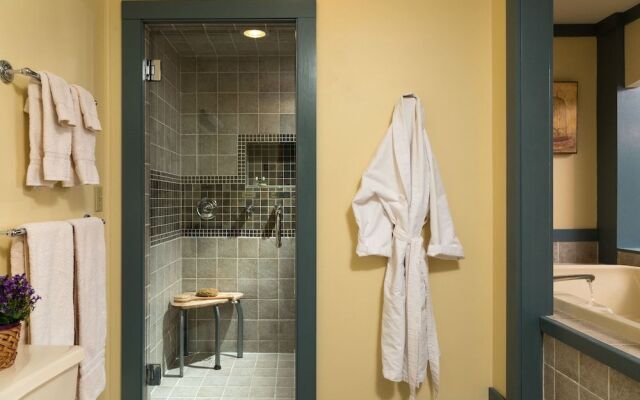 The Inn At Turkey Hill