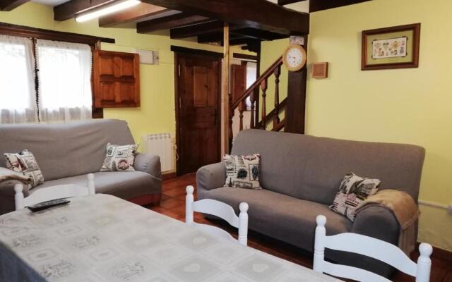 La Casuca Y La Cabaña